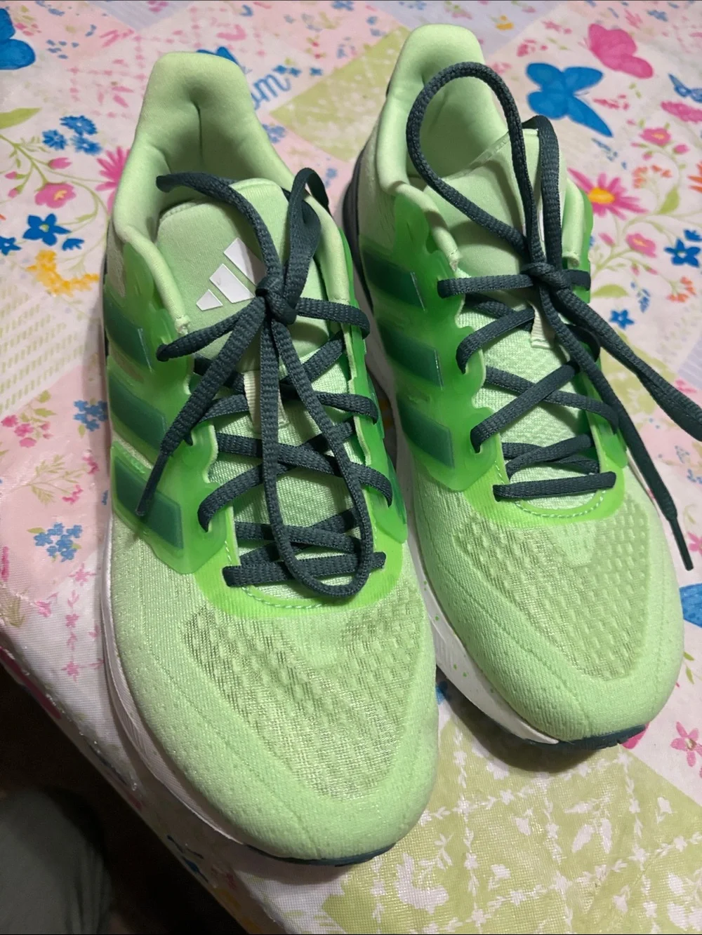adidas men new without tags Sneakers with Dark Green Accents